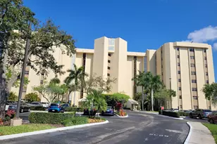 7400 Radice Ct, Lauderhill, FL 33319 - Photo 18