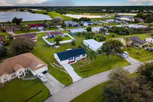 2557 SE Robin Cir, Port Saint Lucie, FL 34952 - Photo 30