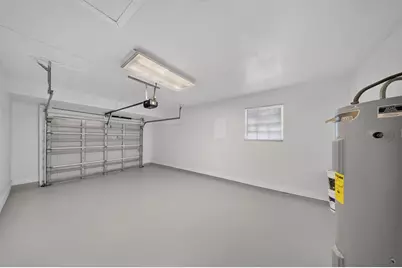 2557 SE Robin Circle, Port Saint Lucie, FL 34952 - Photo 22