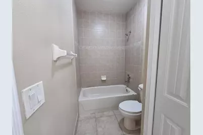 4661 Villas Santorini Drive, Lake Worth, FL 33461 - Photo 16