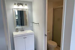 2425 Presidential Way, West Palm Beach, FL 33401 - Photo 14
