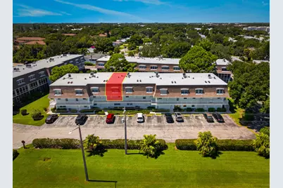 1901 Indian River Boulevard #C207, Vero Beach, FL 32960 - Photo 2