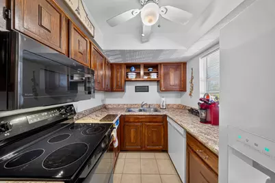1901 Indian River Boulevard #C207, Vero Beach, FL 32960 - Photo 18