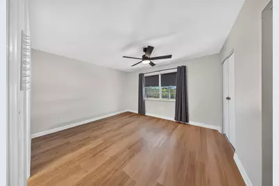 1901 Indian River Boulevard #C207, Vero Beach, FL 32960 - Photo 6