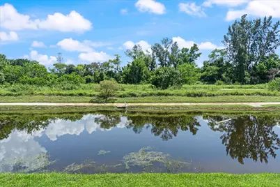 2991 Twin Oaks Way, Wellington, FL 33414 - Photo 32