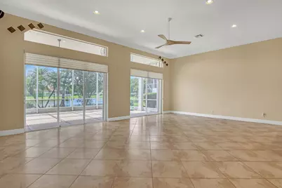 9974 Mantova Drive, Lake Worth, FL 33467 - Photo 6