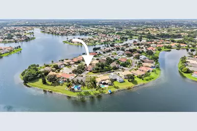 7202 Catalina Isle Drive, Lake Worth, FL 33467 - Photo 8