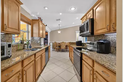 1314 SW Bellevue Avenue, Port Saint Lucie, FL 34953 - Photo 8