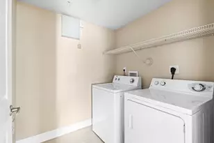 6450 Emerald Dunes Dr, West Palm Beach, FL 33411 - Photo 28