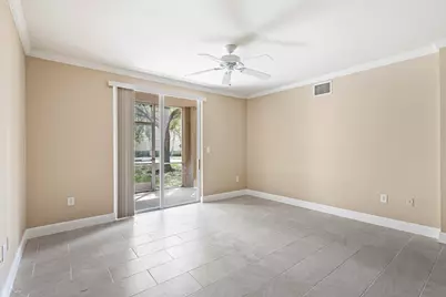 6450 Emerald Dunes Drive #103, West Palm Beach, FL 33411 - Photo 16