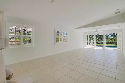 8863 SE Retreat Drive, Hobe Sound, FL 33455 - Photo 12