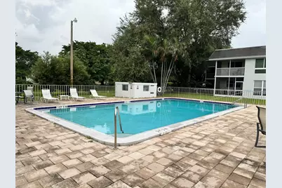 10193 N Military Trail #208, Palm Beach Gardens, FL 33410 - Photo 16
