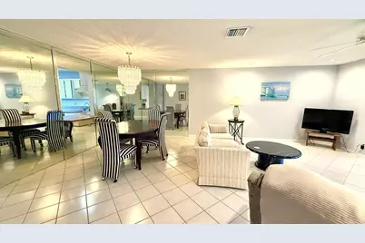 5242 Privet Place #D, Delray Beach, FL 33484 - Photo 10