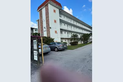 4500 N Flagler Drive #D2, West Palm Beach, FL 33407 - Photo 2
