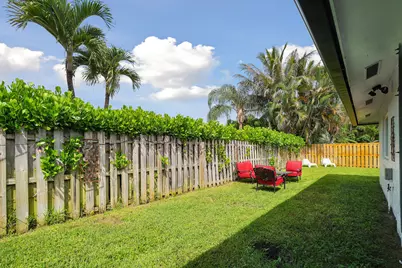 129 Stillwater Circle, Jupiter, FL 33458 - Photo 58