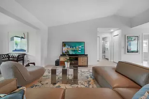 129 Stillwater Cir, Jupiter, FL 33458 - Photo 16