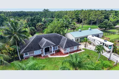 10920 Barn Road, Lake Worth, FL 33449 - Photo 2