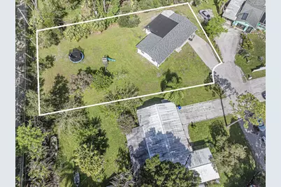 2755 6th Place, Vero Beach, FL 32968 - Photo 1