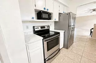 4725 SE Teri Pl, Stuart, FL 34997 - Photo 10