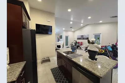 3941 Tropical Way, Palm Springs, FL 33461 - Photo 14
