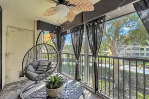 8592 W Sunrise Blvd, Plantation, FL 33322 - Photo 2