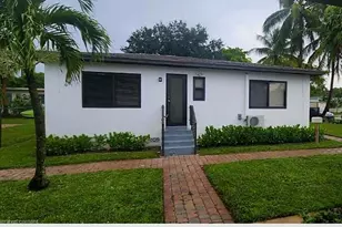 1836 Lincoln St, Hollywood, FL 33020 - Photo 2