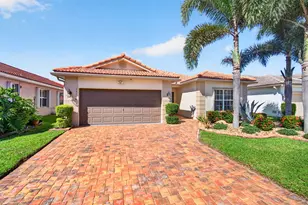 10398 Utopia Cir E, Boynton Beach, FL 33437 - Photo 4
