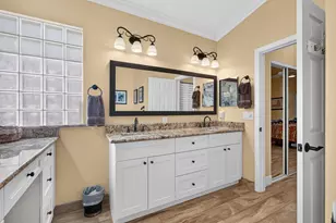10398 Utopia Cir E, Boynton Beach, FL 33437 - Photo 42