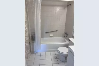 1002 Green Pine Boulevard #F2, West Palm Beach, FL 33409 - Photo 16