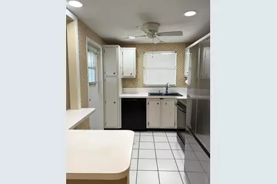 806 SE 7th Street #308, Deerfield Beach, FL 33441 - Photo 6