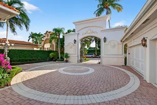 331 Mizner Lake Estates Dr, Boca Raton, FL 33432 - Photo 4