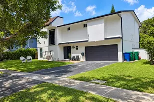 10165 SW 53rd St, Cooper City, FL 33328 - Photo 2