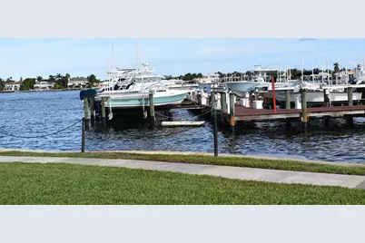 180 Yacht Club Way #102, Hypoluxo, FL 33462 - Photo 20