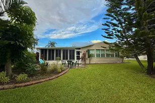 8110 9th Hole Dr, Port Saint Lucie, FL 34952 - Photo 30