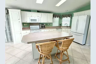 8110 9th Hole Drive, Port Saint Lucie, FL 34952 - Photo 10