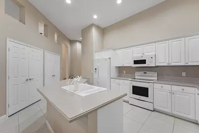 6947 Fairway Lakes Drive, Boynton Beach, FL 33472 - Photo 8