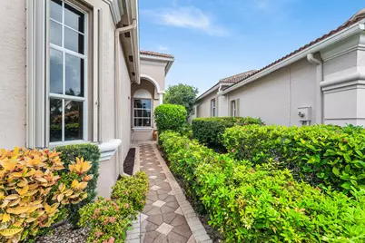 6947 Fairway Lakes Drive, Boynton Beach, FL 33472 - Photo 4