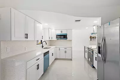 1633 Woods Bend Road, West Palm Beach, FL 33406 - Photo 10