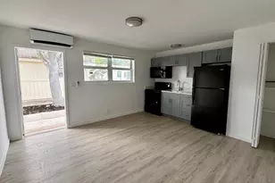 225 S F St, Lake Worth Beach, FL 33460 - Photo 4
