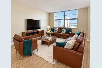 2851 NE 183rd Street #914e, Aventura, FL 33160 - Photo 2