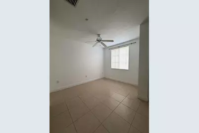 252 SW 14th Avenue #252, Fort Lauderdale, FL 33312 - Photo 10