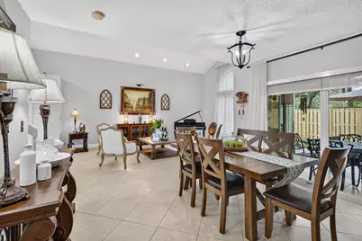 10531 NW 11th Court, Plantation, FL 33322 - Photo 14