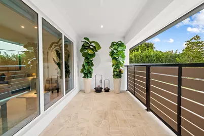 2000 Coral Gardens Drive, Wilton Manors, FL 33306 - Photo 2