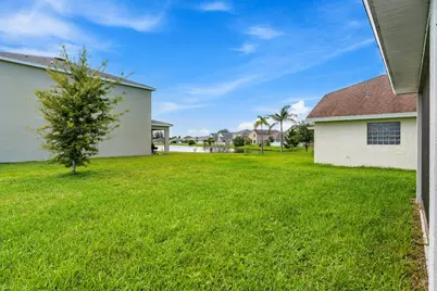 313 Palm Breezes Drive, Fort Pierce, FL 34945 - Photo 36