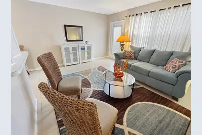1013 Harwood C #1013, Deerfield Beach, FL 33442 - Photo 6
