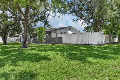 3400 NE 5th Avenue, Boca Raton, FL 33431 - Photo 2