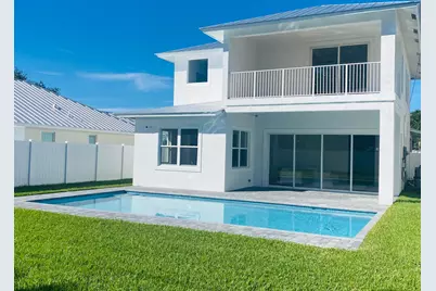 9066 SE Mars Street, Hobe Sound, FL 33455 - Photo 2