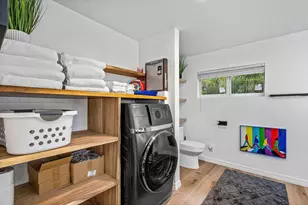 2041 NE 30th St, Fort Lauderdale, FL 33306 - Photo 20