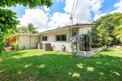2041 NE 30th Street, Fort Lauderdale, FL 33306 - Photo 34