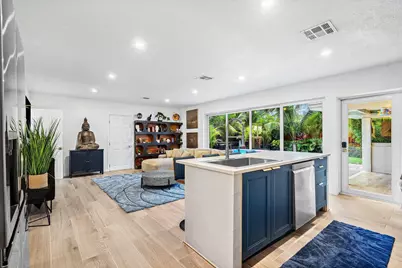 2041 NE 30th Street, Fort Lauderdale, FL 33306 - Photo 4